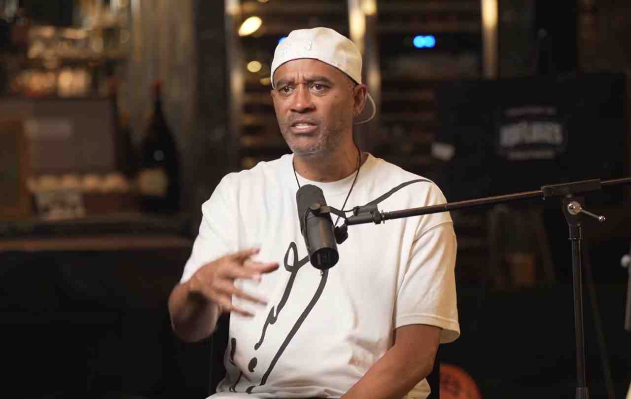 麦凯恩父亲：儿子3岁就开始打球 童年球队还出过韦尔斯和巴格利